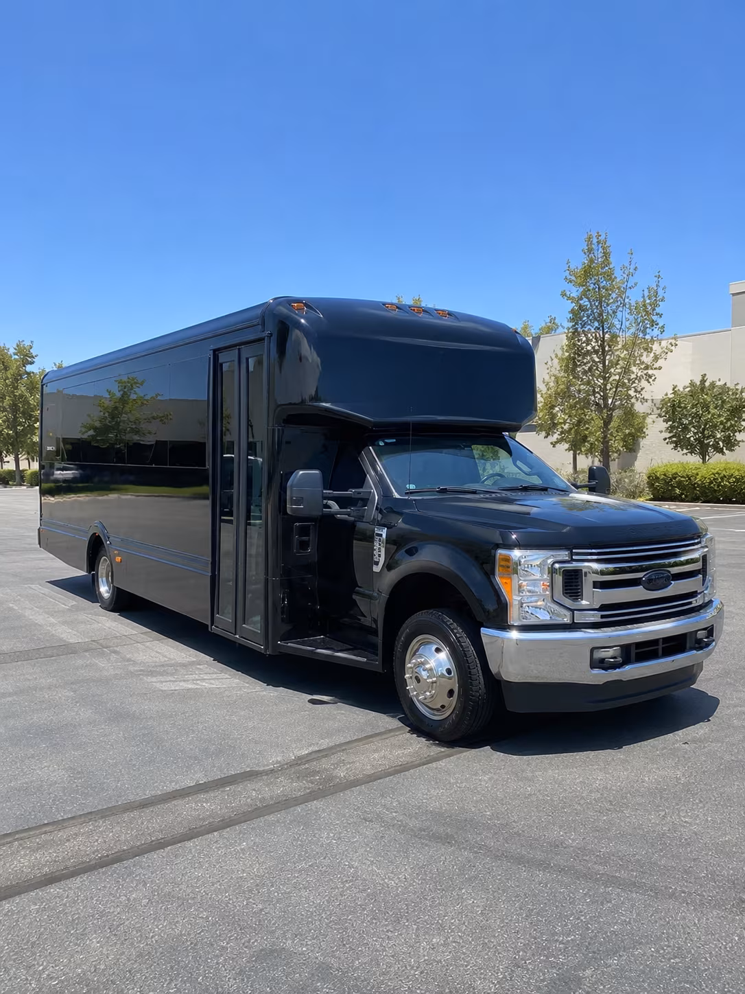 Cuyahoga Falls Homecoming & Prom Party Bus Rentals