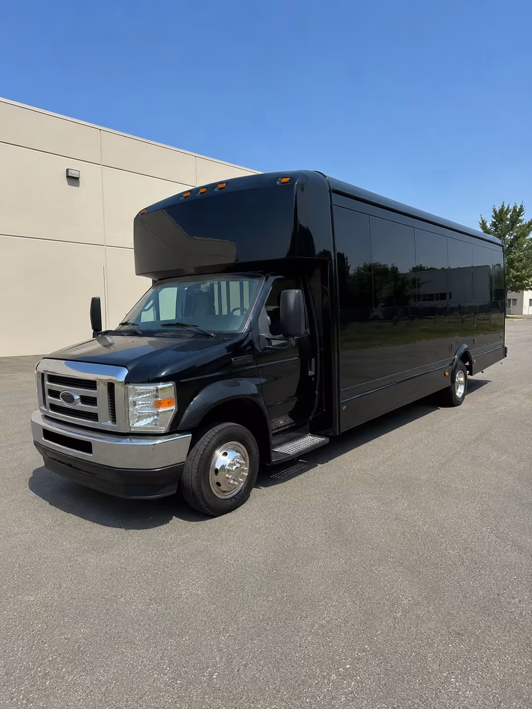 Pittsburgh Concert & Music Festival Transportation party bus exterior