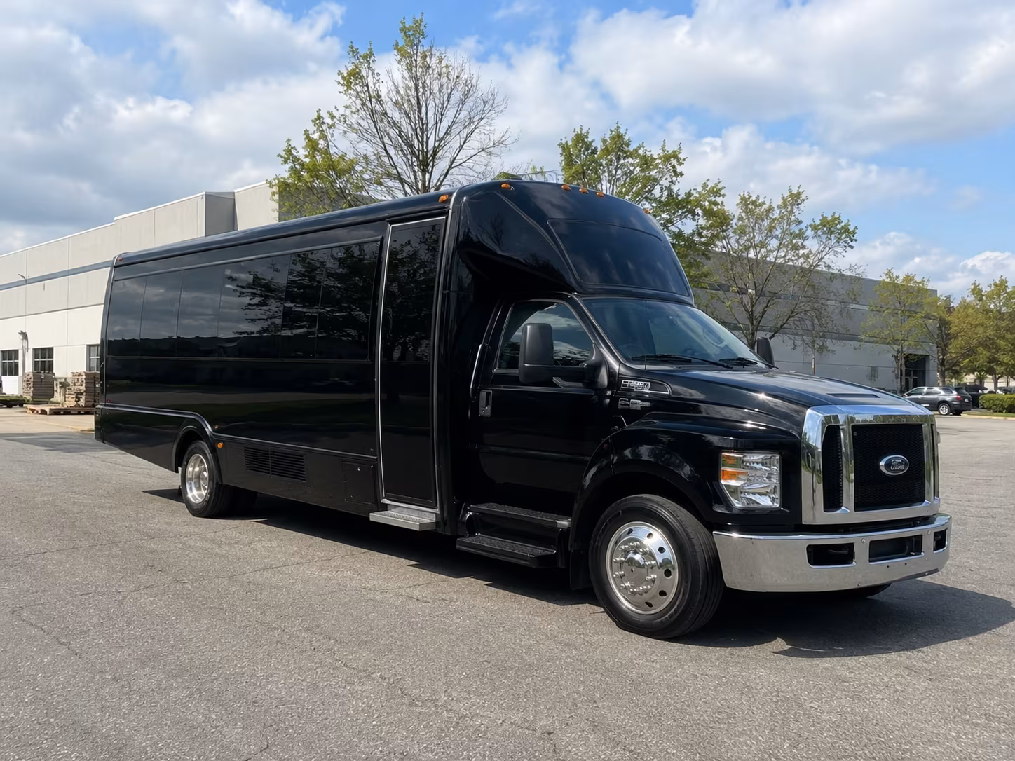 Pittsburgh Wedding Transportation party bus exterior