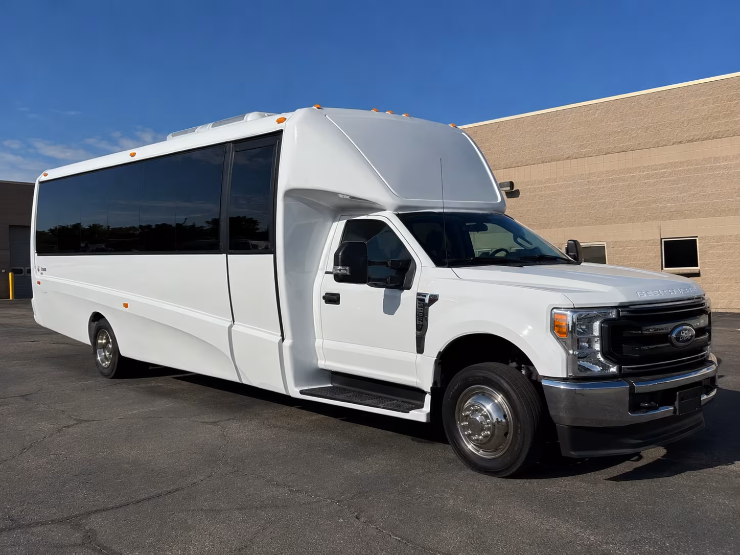 Youngstown Wedding Transportation & Shuttle Service